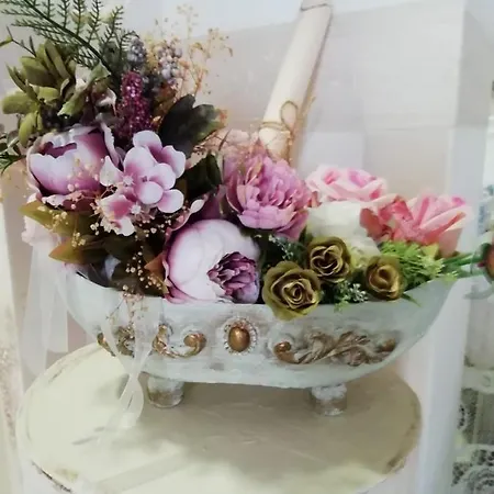 Art Orchidea بيت ضيافة بوموري