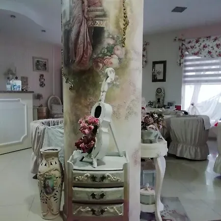 Art Orchidea بيت ضيافة 3*