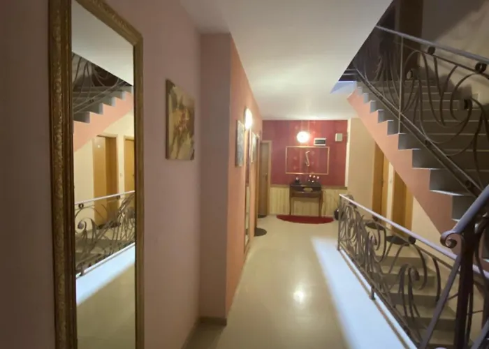 Art Orchidea Πανσιόν 3*